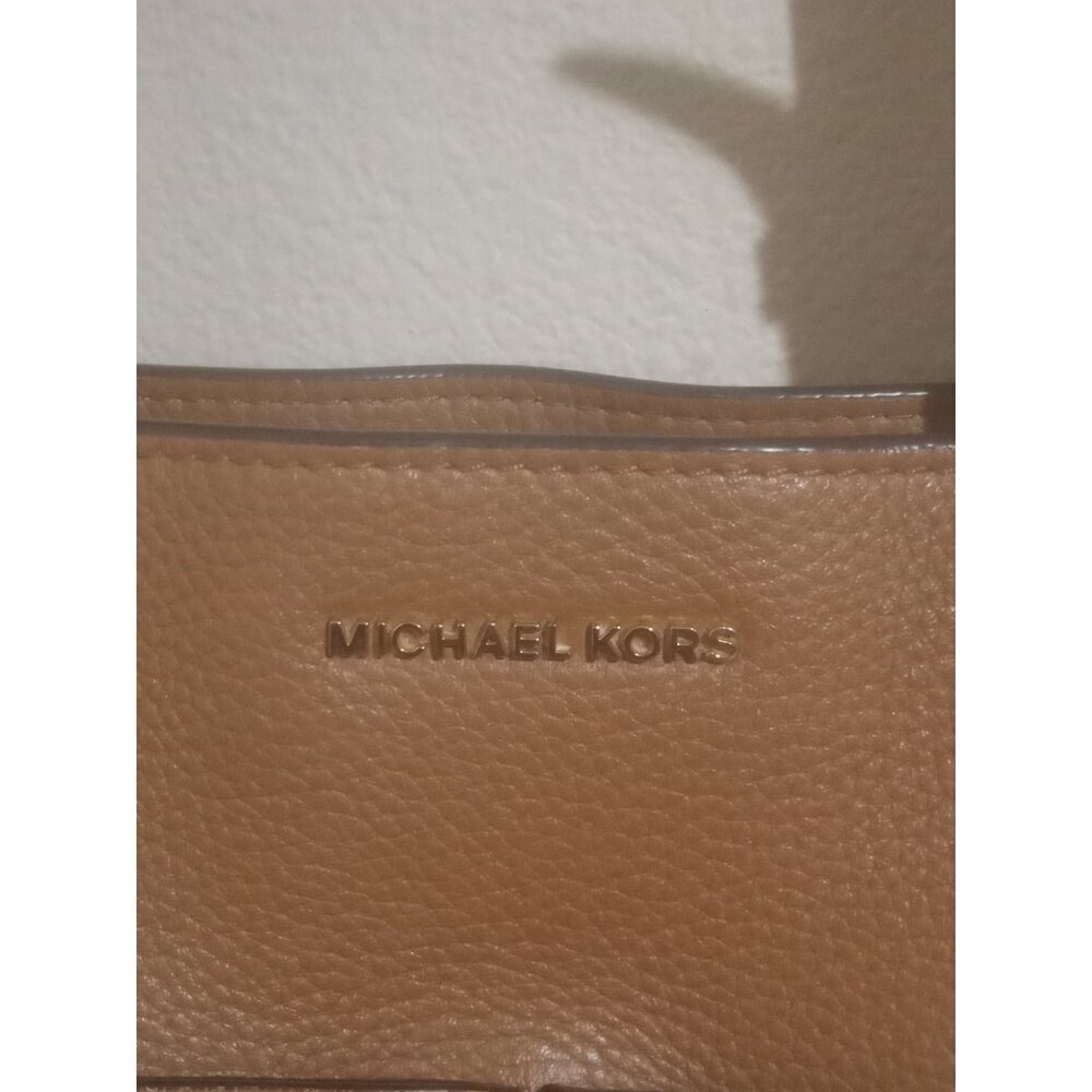 Michael Kors Bedford Tote Shoulder Bag Pebbled Brown Tan Pockets - Picture 3 of 12